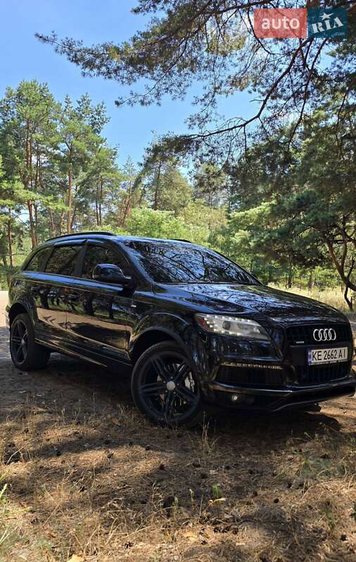 Внедорожник / Кроссовер Audi Q7 2013 в Днепре