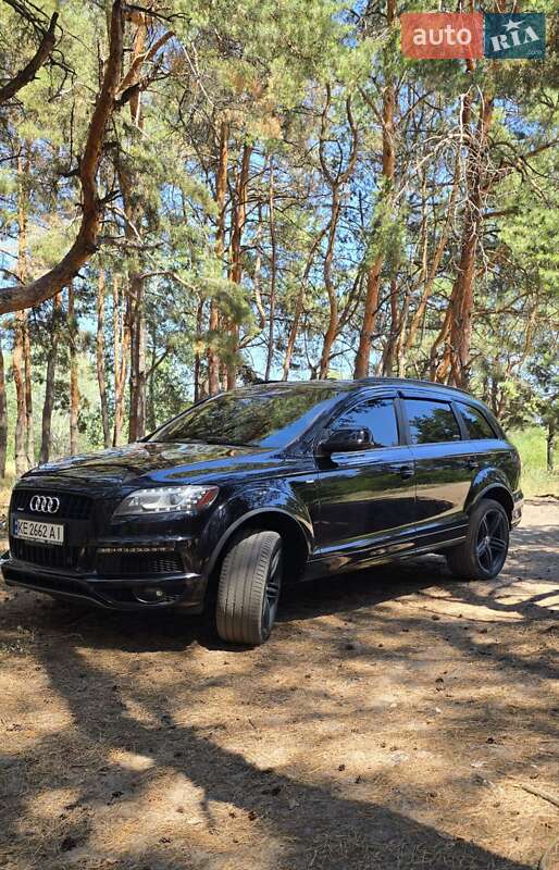 Внедорожник / Кроссовер Audi Q7 2013 в Днепре
