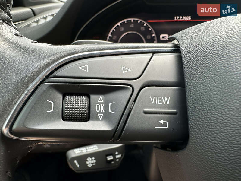 Позашляховик / Кросовер Audi Q7 2017 в Олександрії