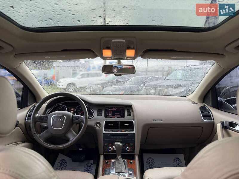 Позашляховик / Кросовер Audi Q7 2007 в Києві