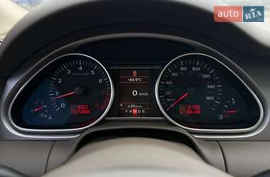 Позашляховик / Кросовер Audi Q7 2007 в 