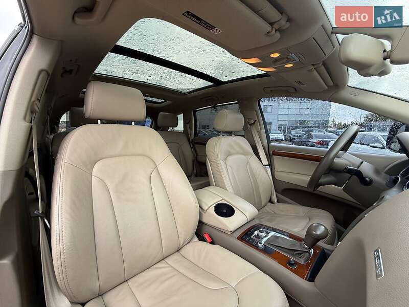 Позашляховик / Кросовер Audi Q7 2007 в Києві