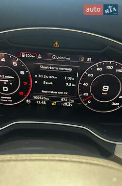 Внедорожник / Кроссовер Audi Q7 2017 в 