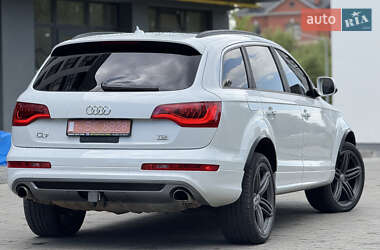 Внедорожник / Кроссовер Audi Q7 2013 в 