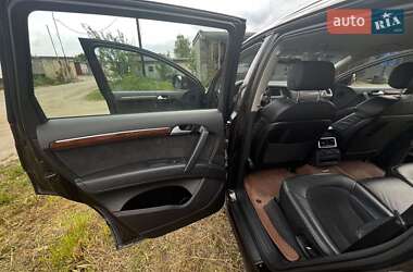 Внедорожник / Кроссовер Audi Q7 2013 в 