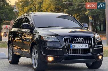 Внедорожник / Кроссовер Audi Q7 2011 в 