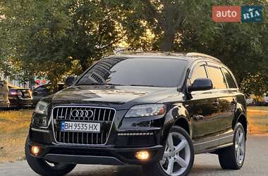 Внедорожник / Кроссовер Audi Q7 2011 в 