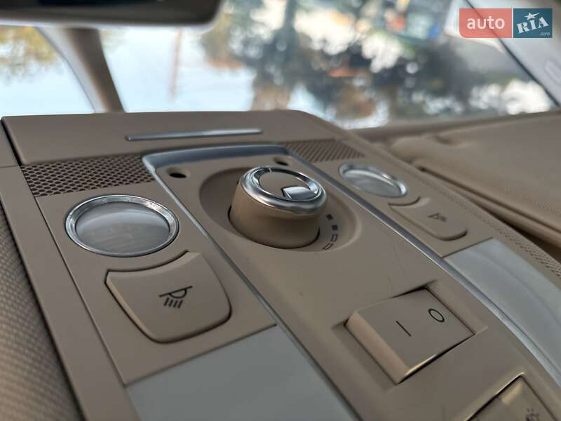 Внедорожник / Кроссовер Audi Q7 2011 в Одессе