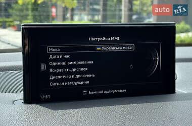 Позашляховик / Кросовер Audi Q7 2017 в 