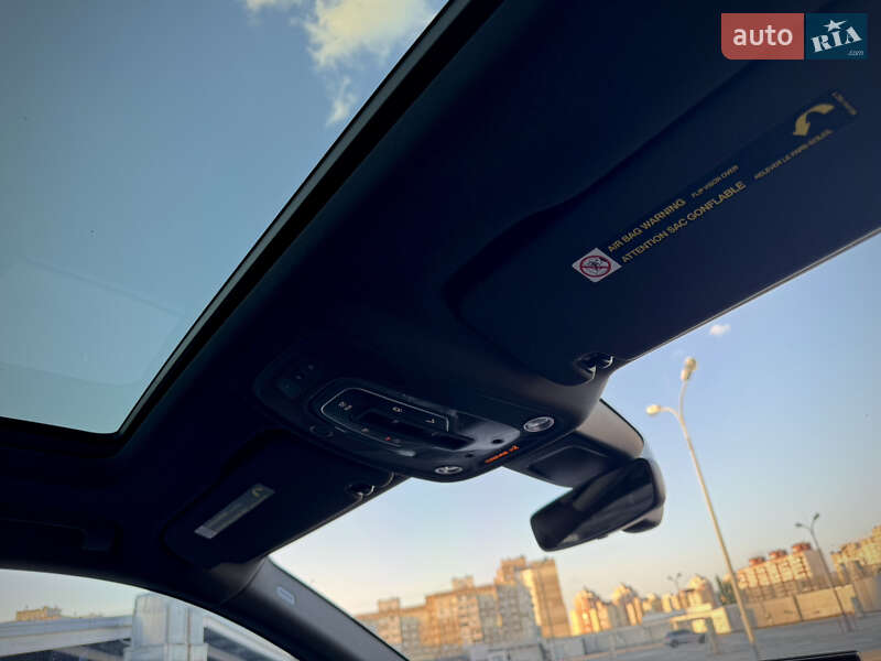 Внедорожник / Кроссовер Audi Q7 2016 в Киеве