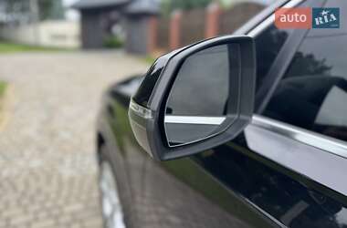 Внедорожник / Кроссовер Audi Q7 2020 в 