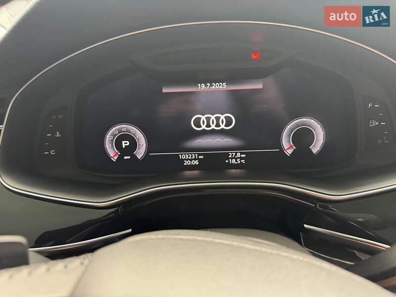 Позашляховик / Кросовер Audi Q7 2020 в Львові