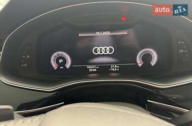 Внедорожник / Кроссовер Audi Q7 2020 в 