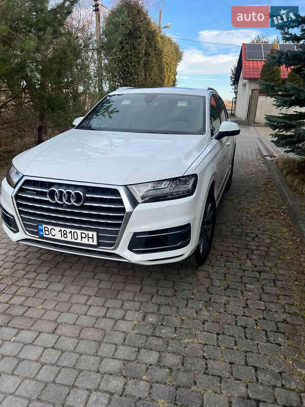 Внедорожник / Кроссовер Audi Q7 2016 в Львове