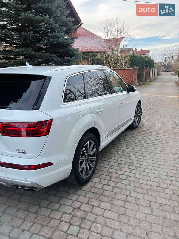 Внедорожник / Кроссовер Audi Q7 2016 в Львове