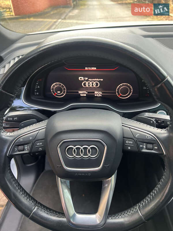 Внедорожник / Кроссовер Audi Q7 2016 в Львове