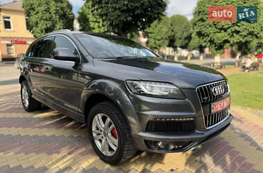 Внедорожник / Кроссовер Audi Q7 2011 в 