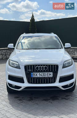 Позашляховик / Кросовер Audi Q7 2011 в 
