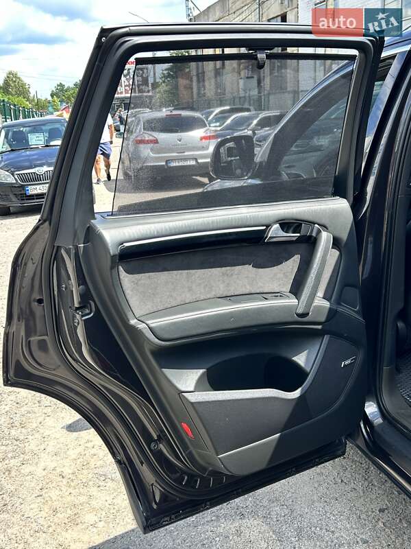 Внедорожник / Кроссовер Audi Q7 2006 в Сумах