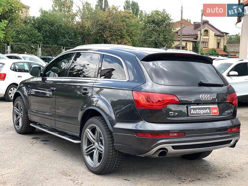 Внедорожник / Кроссовер Audi Q7 2013 в Виннице