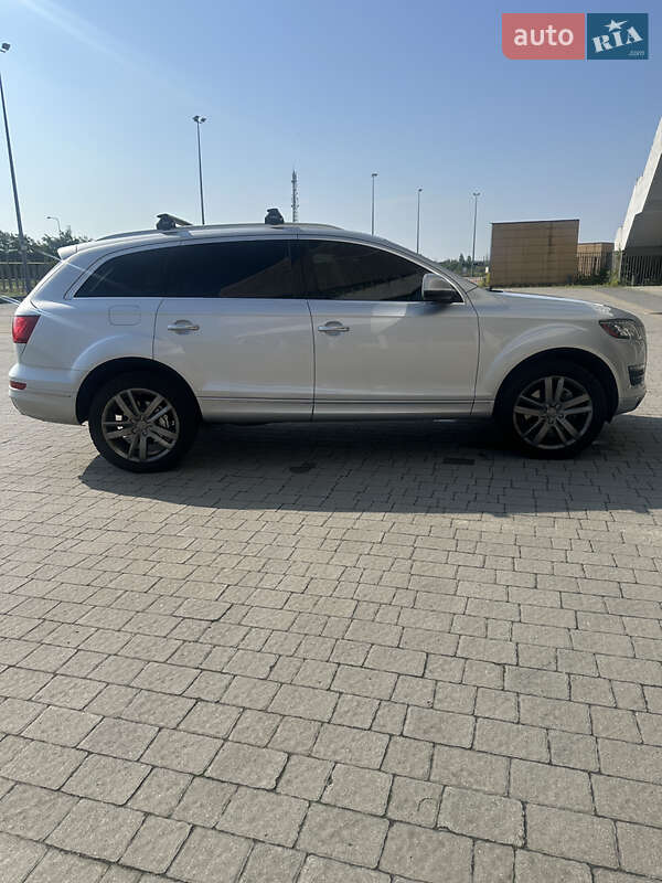 Внедорожник / Кроссовер Audi Q7 2010 в Львове