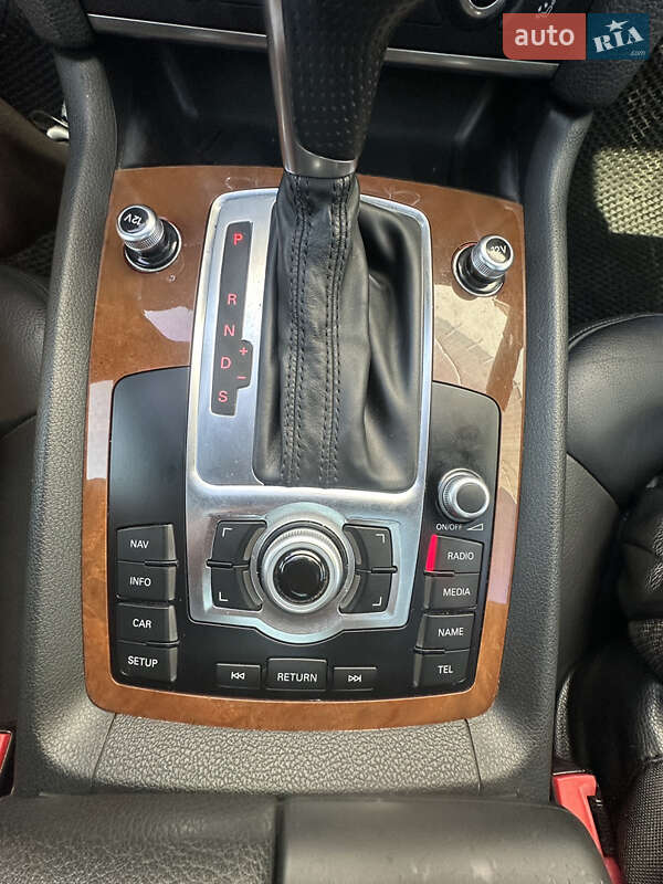 Внедорожник / Кроссовер Audi Q7 2010 в Львове