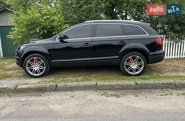 Внедорожник / Кроссовер Audi Q7 2009 в 