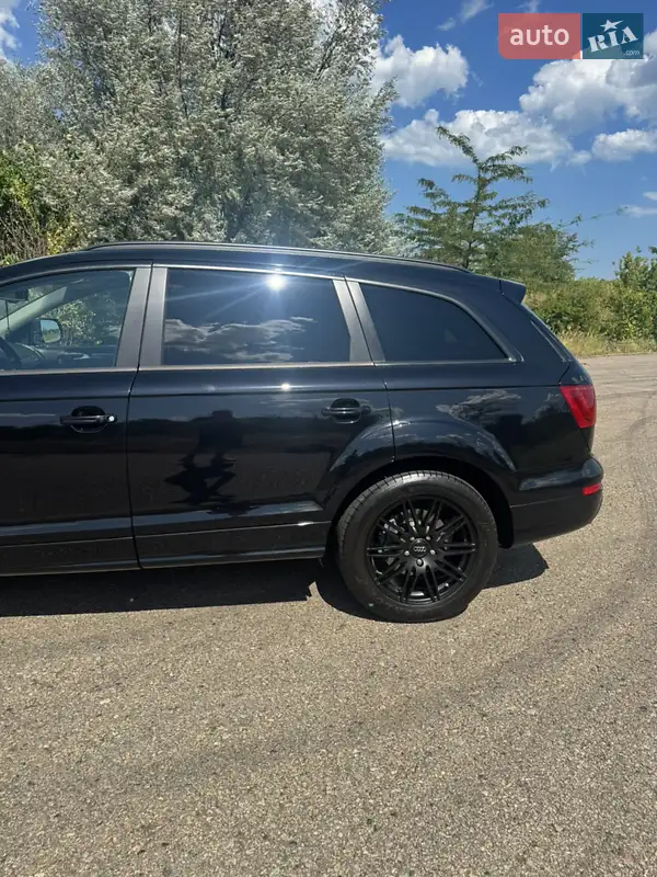 Audi Q7 2013 VIN WAUZZZ4L0DD035719 фото оголошення 5 з 58