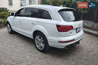 Внедорожник / Кроссовер Audi Q7 2014 в 