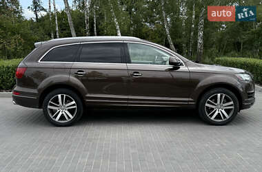 Внедорожник / Кроссовер Audi Q7 2013 в 