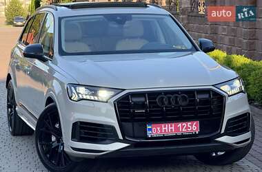 Внедорожник / Кроссовер Audi Q7 2020 в 