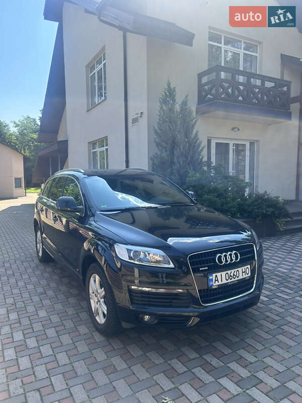 Внедорожник / Кроссовер Audi Q7 2008 в 