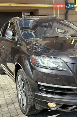 Внедорожник / Кроссовер Audi Q7 2011 в 