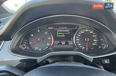 Позашляховик / Кросовер Audi Q7 2017 в 