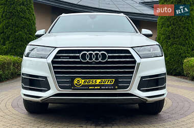 Внедорожник / Кроссовер Audi Q7 2019 в 