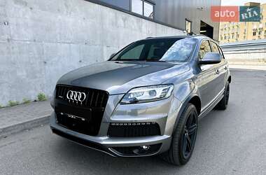Внедорожник / Кроссовер Audi Q7 2015 в Киеве
