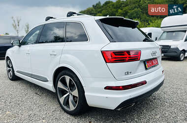 Внедорожник / Кроссовер Audi Q7 2017 в 