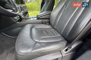 Позашляховик / Кросовер Audi Q7 2013 в 
