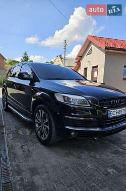 Внедорожник / Кроссовер Audi Q7 2008 в 