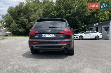 Внедорожник / Кроссовер Audi Q7 2014 в 