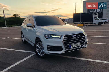 Внедорожник / Кроссовер Audi Q7 2017 в Черновцах