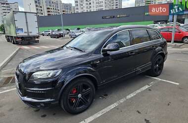 Внедорожник / Кроссовер Audi Q7 2012 в 