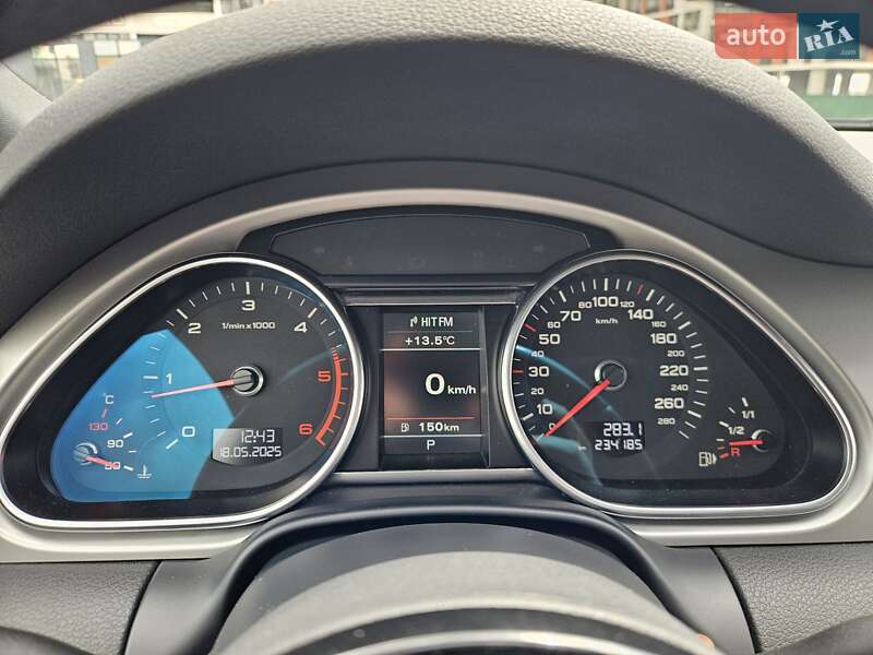 Внедорожник / Кроссовер Audi Q7 2012 в Вишневом фото 14 Внедорожник / Кроссовер Audi Q7 2012 в Вишневом