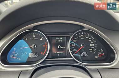 Внедорожник / Кроссовер Audi Q7 2012 в 