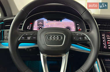 Внедорожник / Кроссовер Audi Q7 2020 в 