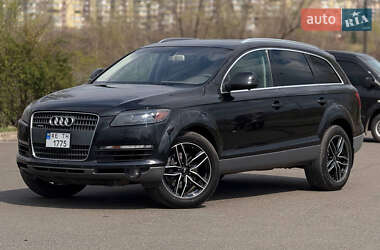 Внедорожник / Кроссовер Audi Q7 2007 в 