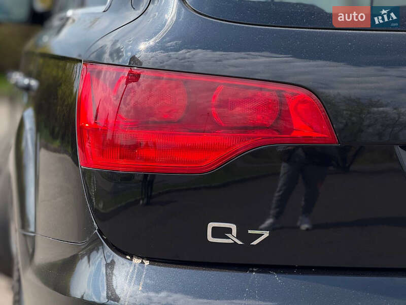 Позашляховик / Кросовер Audi Q7 2007 в Кривому Розі