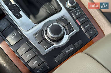 Внедорожник / Кроссовер Audi Q7 2007 в 
