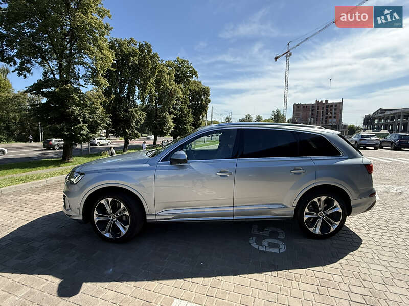 Позашляховик / Кросовер Audi Q7 2023 в Львові фото 5 Позашляховик / Кросовер Audi Q7 2023 в Львові
