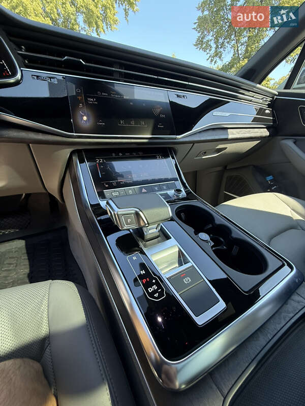 Позашляховик / Кросовер Audi Q7 2023 в Львові фото 27 Позашляховик / Кросовер Audi Q7 2023 в Львові